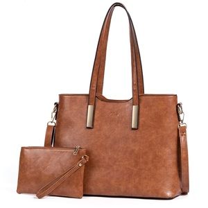 Cluci brown leather shoulder bag / tote and matching wrist tote